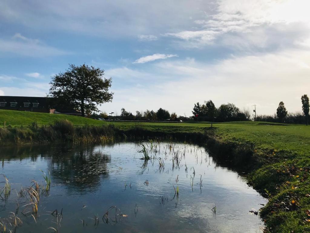 Silverstone Golf Club And Hotel 외부 사진